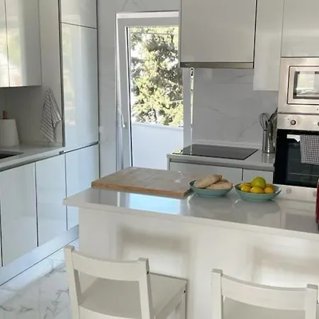 *Sea View* New 3 Bedroom Apt With Free Parking Sesimbra Exterior photo