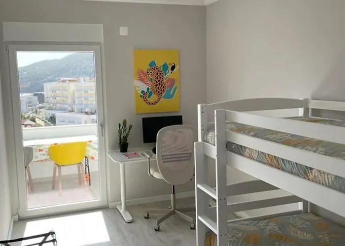 *Sea View* New 3 Bedroom Apt With Free Parking