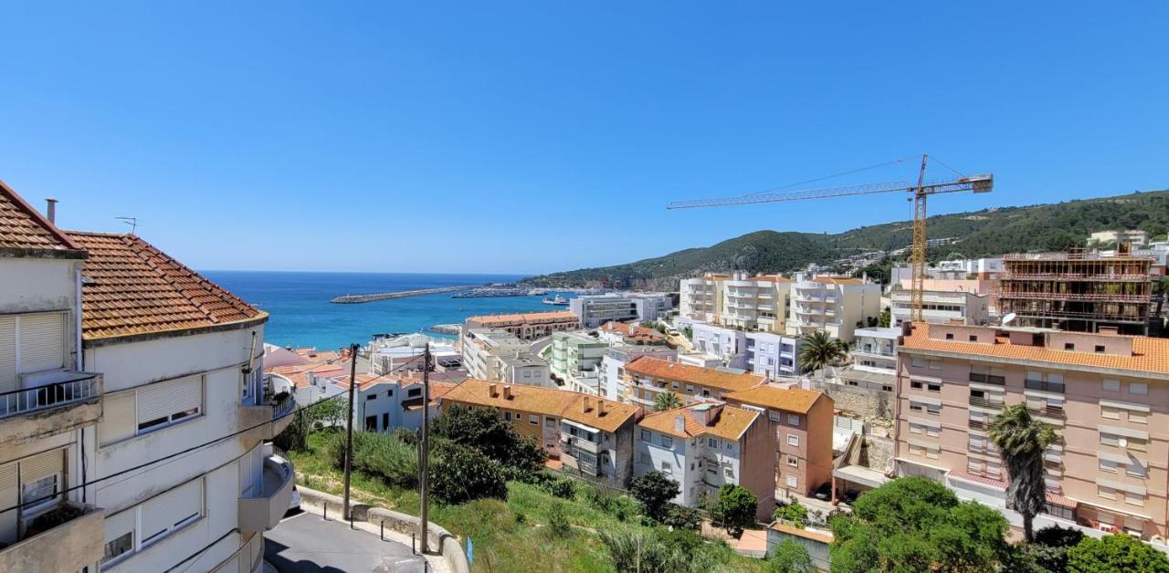 *sea View* New 3 Bedroom With Free Parking Appartamento Sesimbra